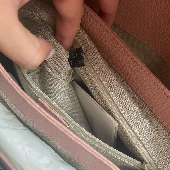 🚨Dollar Calfskin Interlock G Top Handle ShoulderBag🚨 - Picture 12 of 14